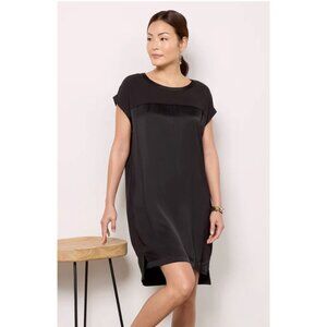 Evereve Amelia Shift Dress Womens XS Black Satin/knit Short Sleeve Dual Pockets